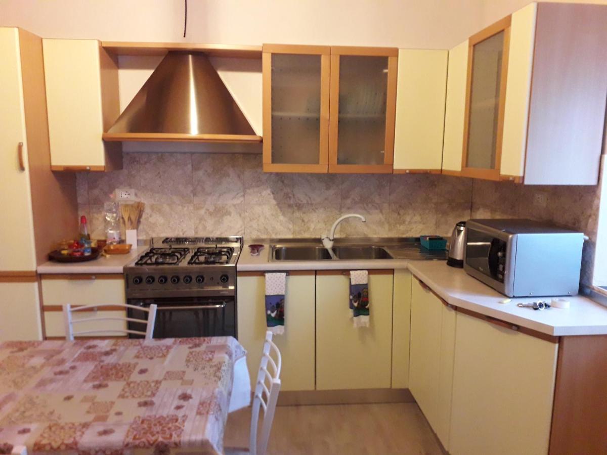 Casa Caterina Apartment ลาสเปเซีย ภายนอก รูปภาพ